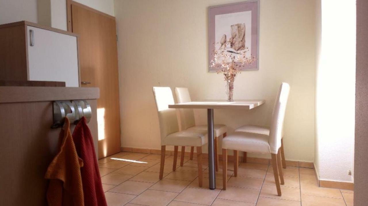 Ferienwohnung Markt 7 Mucheln Екстериор снимка